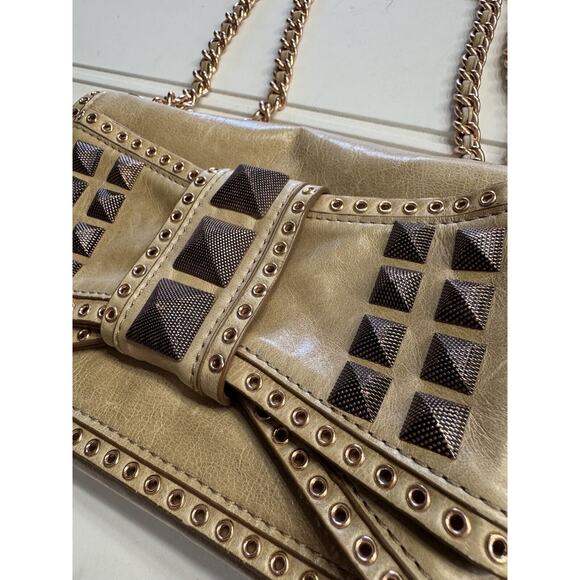 Rebecca Minkoff Tan Studded Bow Crossbody Purse Handbag Metallic Snake Chain - Picture 3 of 9